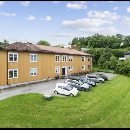 Koselig Studioleilighet Eget Kjokken Og Bad *